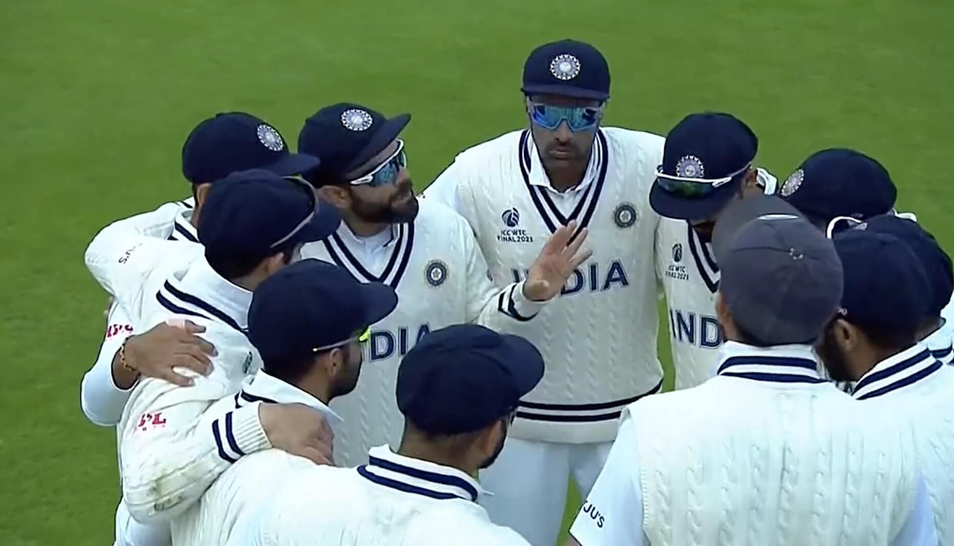 Kohli giving advise to indian players meme template